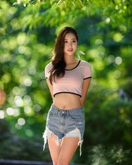 关于裸足生活未审查版本